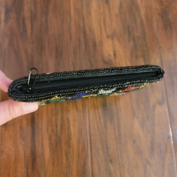 VINTAGE NEIMAN MARCUS Beaded Clutch - Picture 3 of 5